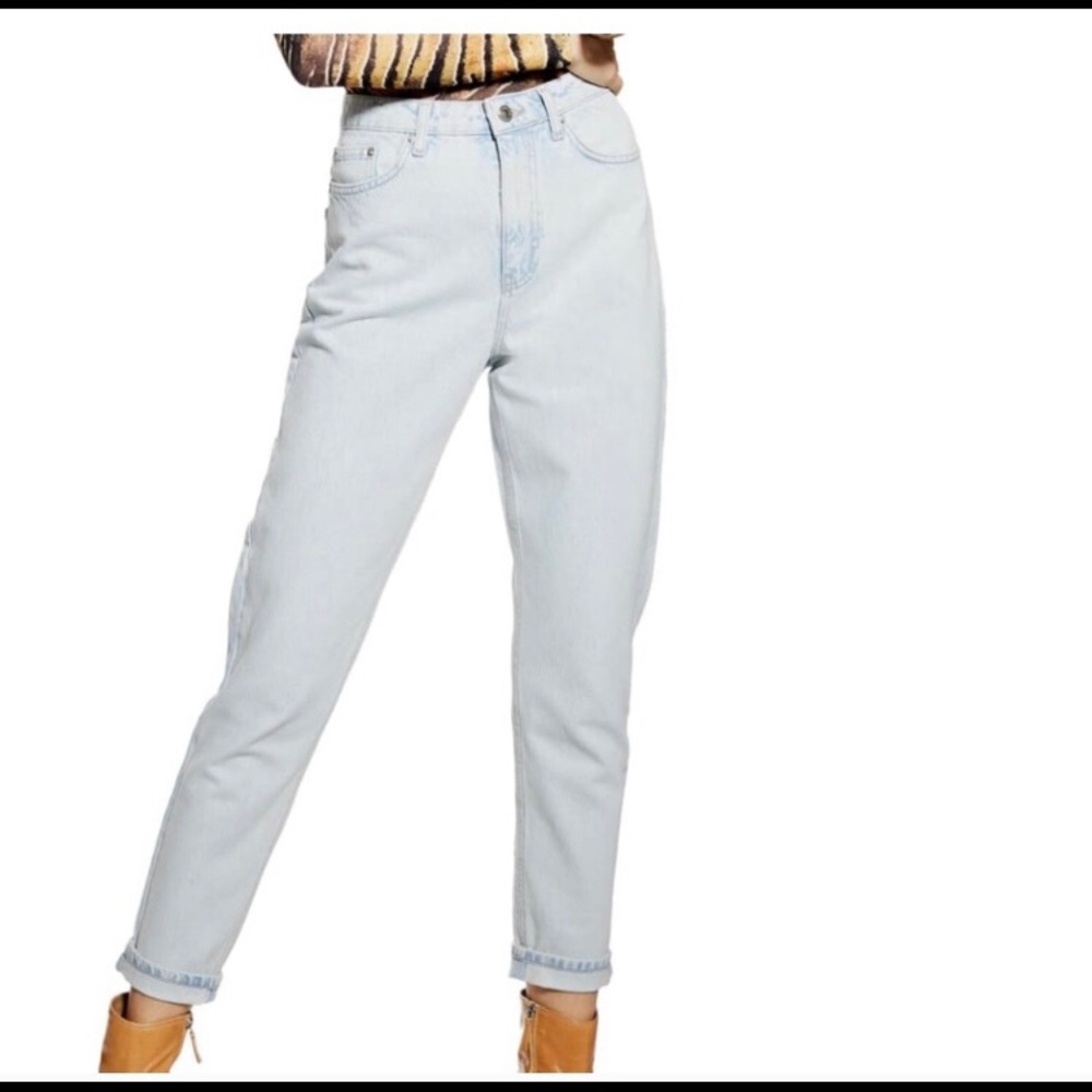 Topshop Lightwash Mom Jeans